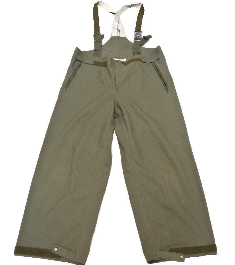 Gore-tex overtrousers