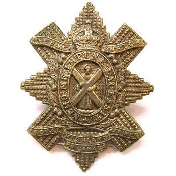 White Metal Kings Crown Cap Badge Of The Black Watch Of Canada - main image