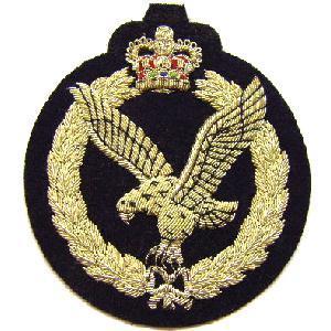 Blazer badge of the Army Air Corps in gold / silver wire