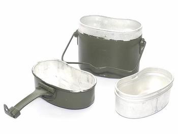 German Cook Set / Canteen Used Green German Army WW2 Style Billy Can / Cook Pots - main image