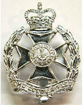 Leeds Rifles Cap Badge Various Styles Kings And Queens Crown - main image