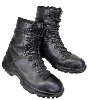 Black Lowa Boots Gore-Tex Lined Genuine Bundeswehr Military Police Lowa Boot With Vibram Sole - main image
