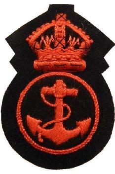 WWII Style Royal Navy Petty Officer Cloth Cap badge (Red) - main image