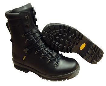 Pro Boots Vibram sole ECW Extreme Cold Weather Pro Boots Goretex Lined British Royal Marine Issue