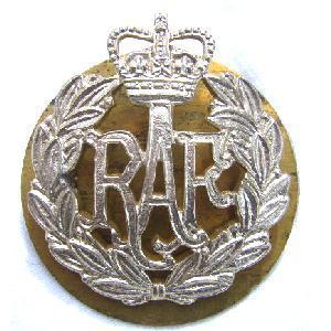Royal Air Force (RAF) Queens Crown Staybright Cap Badge