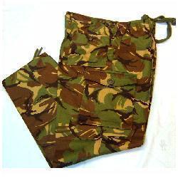 Soldier 95 Style Woodland & Desert Combat Trousers Sizes 28 to 48 Inch