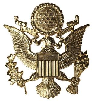 US Army Officers WWII Style Gold Colour Gilt Metal Finish U.S. Cap Badge