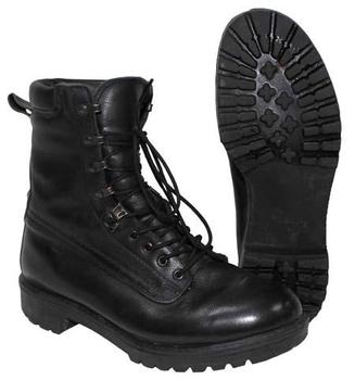  Cold Weather Pro Boots Goretex Lined British Military Issue used Grade 2