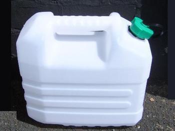 Plastic Jerry Can 20 Litre Strong Water Carrier with No Tap Green Filler - main image