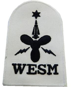 Naval Badge WESM Weapons Engineer Submariner Naval Cloth Badge - White Working Dress - main image