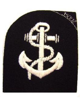 New Un-issued Leading Rate cloth badge (White anchour on black)