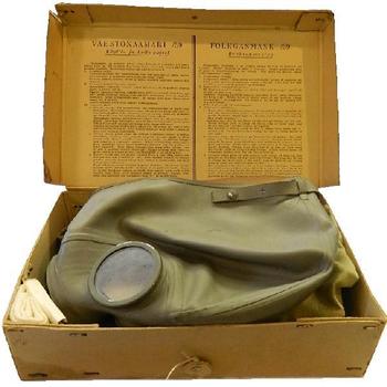 WWII Wartime Gas Mask - main image