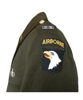 US WWII Style  Airborne Screaming eagles style/ USAAF WW2 badged Tunic - main image