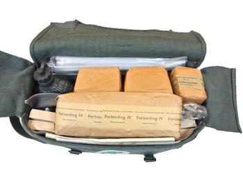 Air Force First Aid Kit Genuine Civil Defence RAF Type First Aid Pack With Contents And Bag - main image
