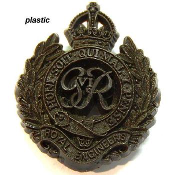 Royal Engineers Cap Badges (RE) - main image