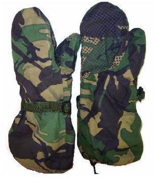 Goretex Outer Mittens Military Issue Woodland DPM Waterproof Gore-tex Cold Weather Outer Mittens - main image