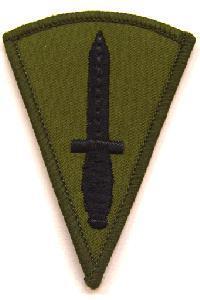 Royal Marine Commando Subdued  / Colour Cloth Dagger Badge - main image