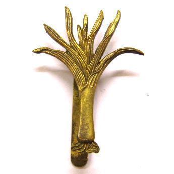 Welsh Guards Brass Other Ranks Cap Badge - main image