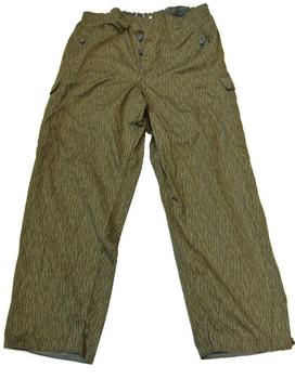 Zipped / Heavyweight DDR East German Strichtarn Raindrop Camo Trousers - main image