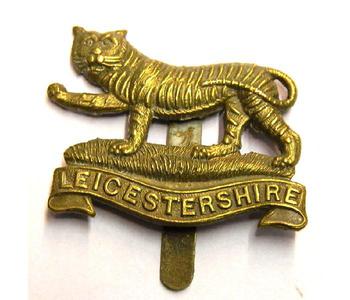 Royal Leicestershire Regiment Cap Badge Various Styles - main image