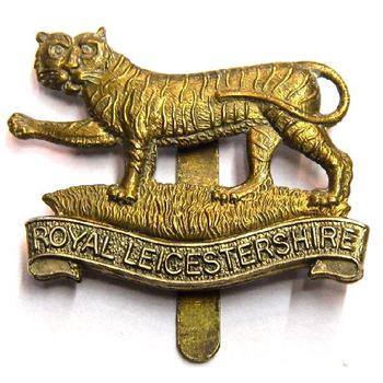 Royal Leicestershire Regiment Cap Badge Various Styles - main image