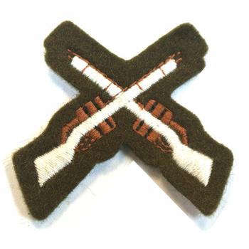 Khaki Cloth Sniper And Marksman Trained Sew On Badge - main image