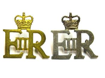 Norfolk Yeomanry Cap Badge - main image