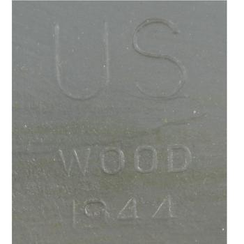 US Folding Spade WWII Dated 1944-1945 Wooden Handle Entrenching Tool - main image
